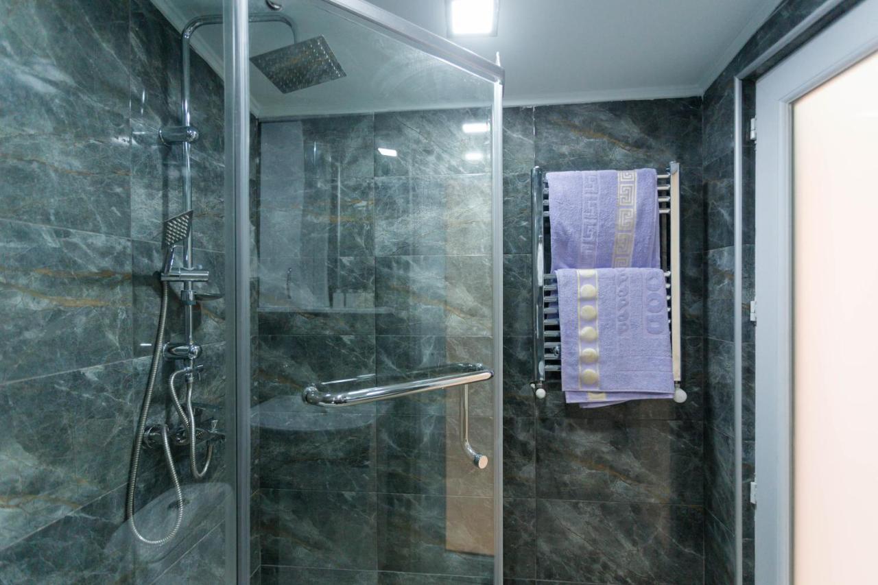 Anna Hotel Tbilisi Bagian luar foto