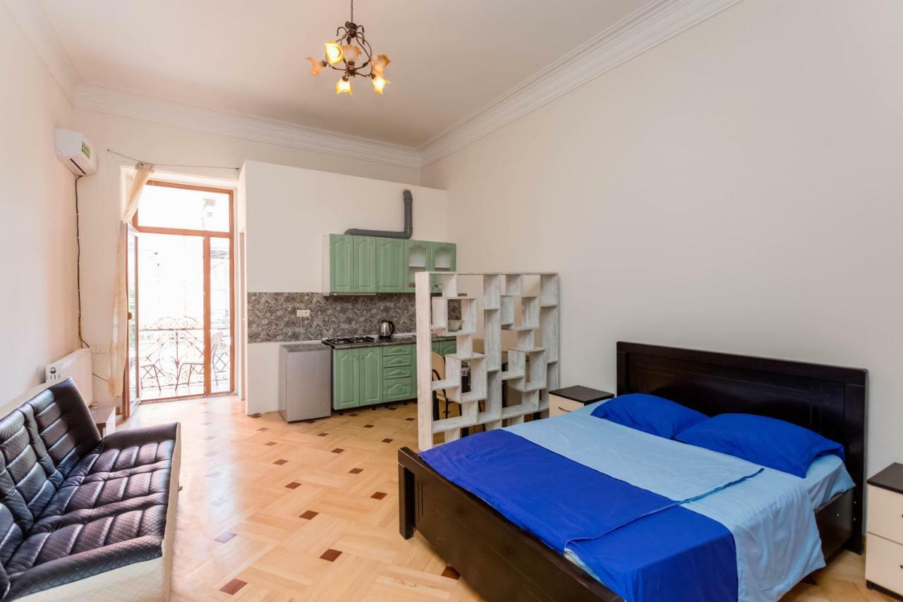Anna Hotel Tbilisi Bagian luar foto